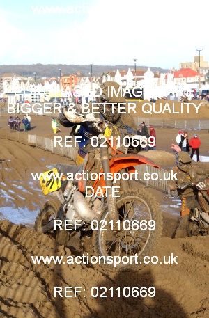 Photo: 02110669 ActionSport Photography 26/10/2002 Weston Beach Race  _2_Solos #231