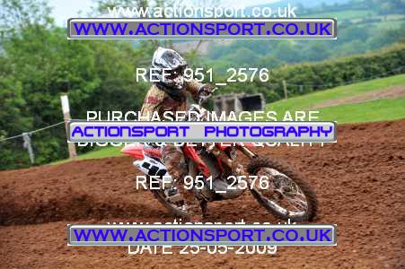 Photo: 951_2576 ActionSport Photography 25/05/2009 AMCA Uley MXC - Rockhampton [Mon] _1_ExpertsUL