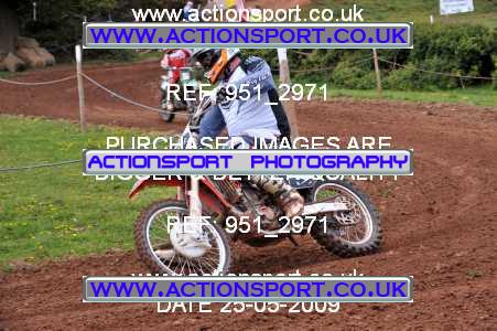 Photo: 951_2971 ActionSport Photography 25/05/2009 AMCA Uley MXC - Rockhampton [Mon] _5_MX1Juniors