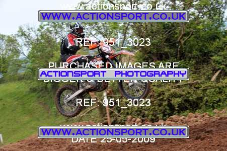 Photo: 951_3023 ActionSport Photography 25/05/2009 AMCA Uley MXC - Rockhampton [Mon] _5_MX1Juniors